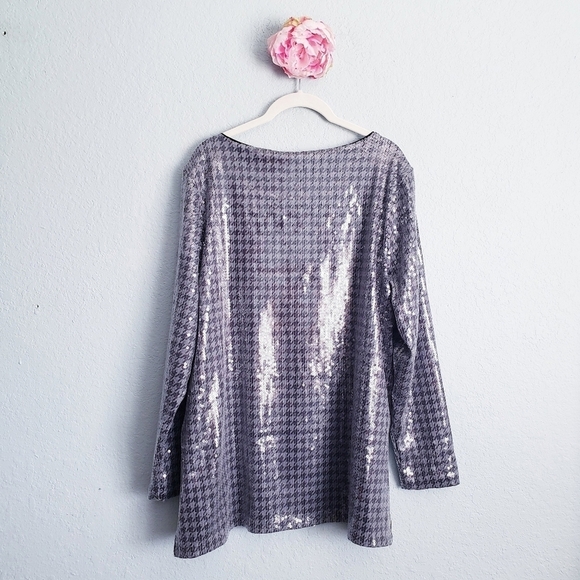 Chicos Houndstooth Sequin Long Sleeve Tunic - Picture 9 of 9